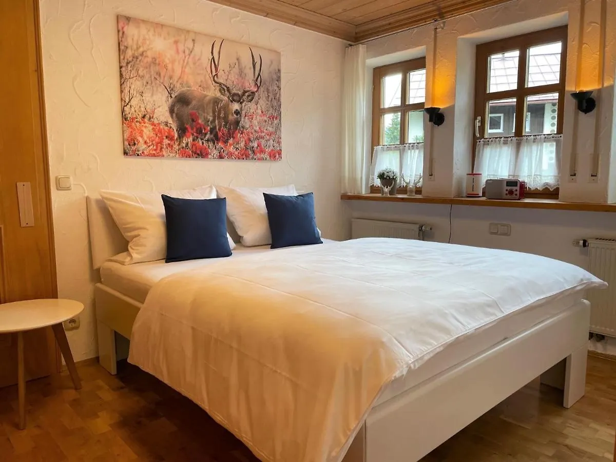 Ferienwohnungen Alpentraum - Tiefengruen Und Tiefenblau Oberstdorf