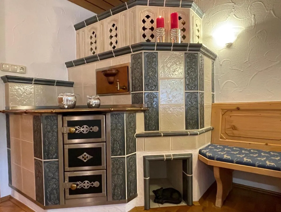 Apartment Ferienwohnungen Alpentraum - Tiefengruen Und Tiefenblau Oberstdorf Germany